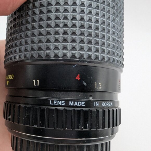 Focal 70-210mm f/2.8 MC Autozoom Lens for Pentax K - Picture 7 of 10